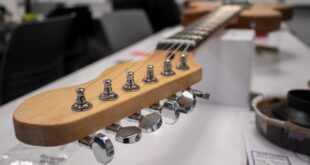 Cara stem gitar dengan aplikasi yang Mudah Digunakan