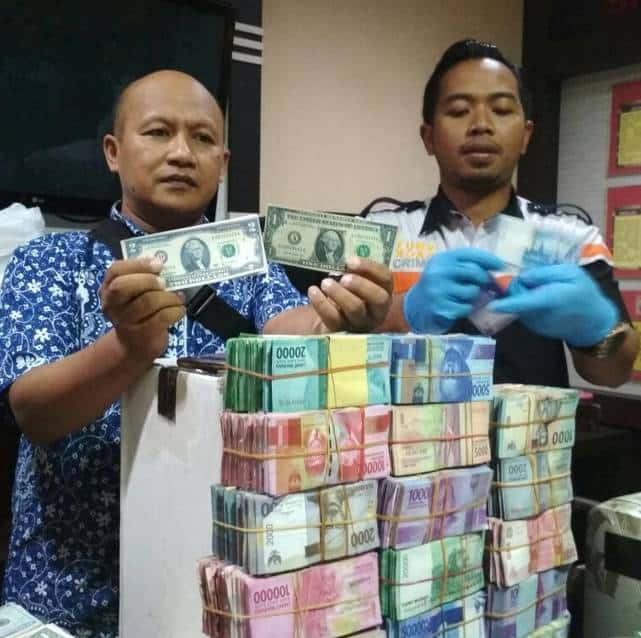 Jual Uang Mainan di Indonesia